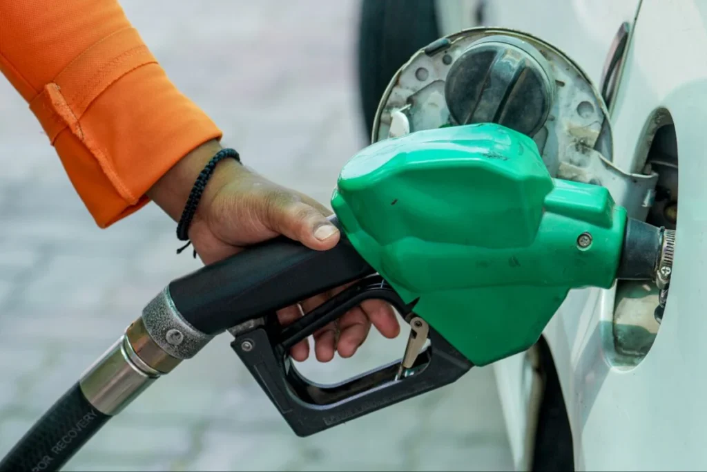 Legalizing Pure Biofuel: India Formally Approves E100 Fuel Regulations for Road Transport