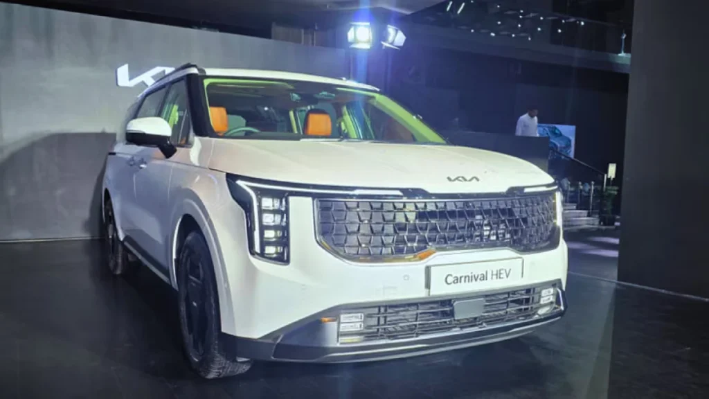 Kia India announces Carnival hybrid