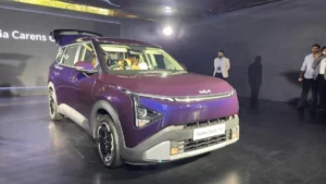 2026 Kia Carens Clavis CNG